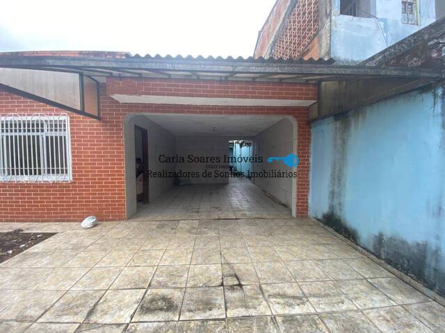 Casa para Venda em Guarujá - 3