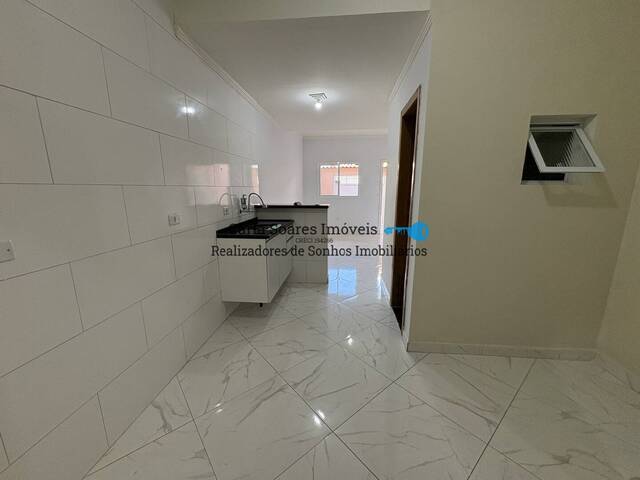 Casa para Venda em Guarujá - 3