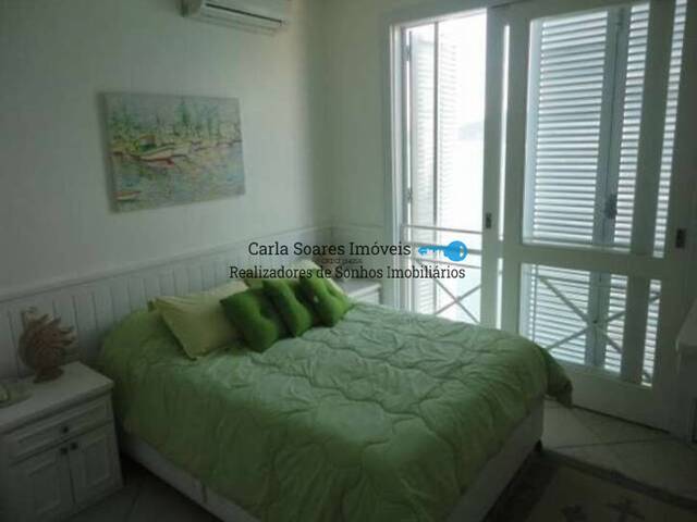 Casa para Venda em Guarujá - 4