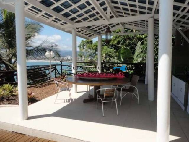 Casa para Venda em Guarujá - 3