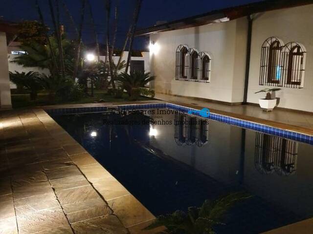 Casa para Venda em Guarujá - 5