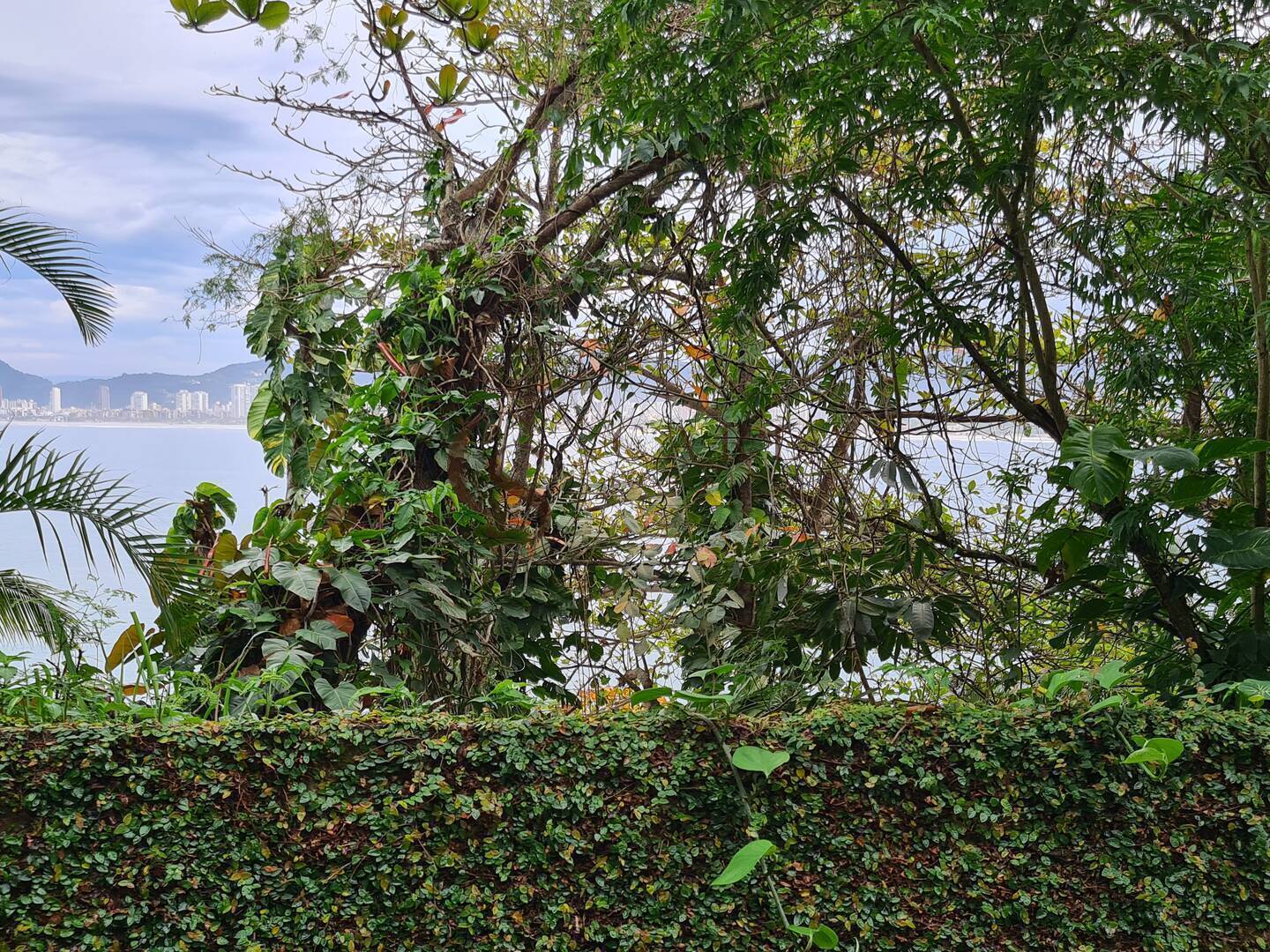 Terreno na Água Peninsula com vista incrivel Guaruja SP