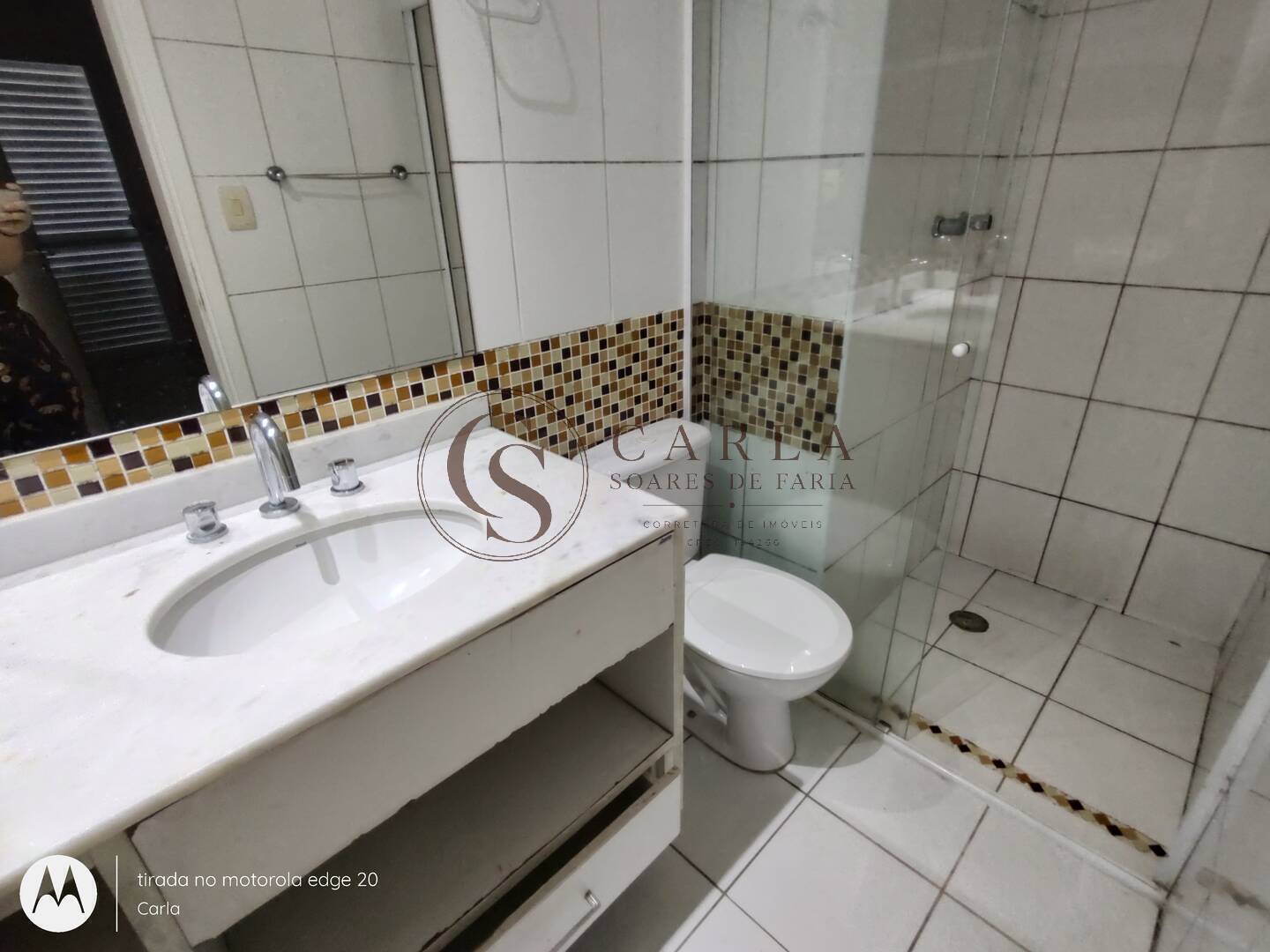 Apartamento com varanda  e lazer completo  loc anual  Astúrias  Guarujá