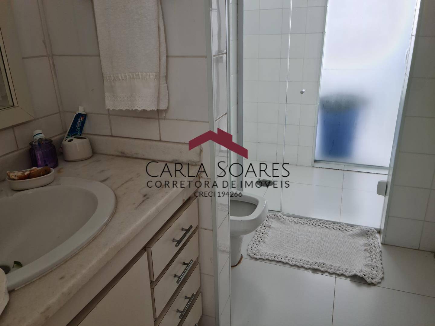 Apartamento para alugar com 3 quartos, 180m² - Foto 18