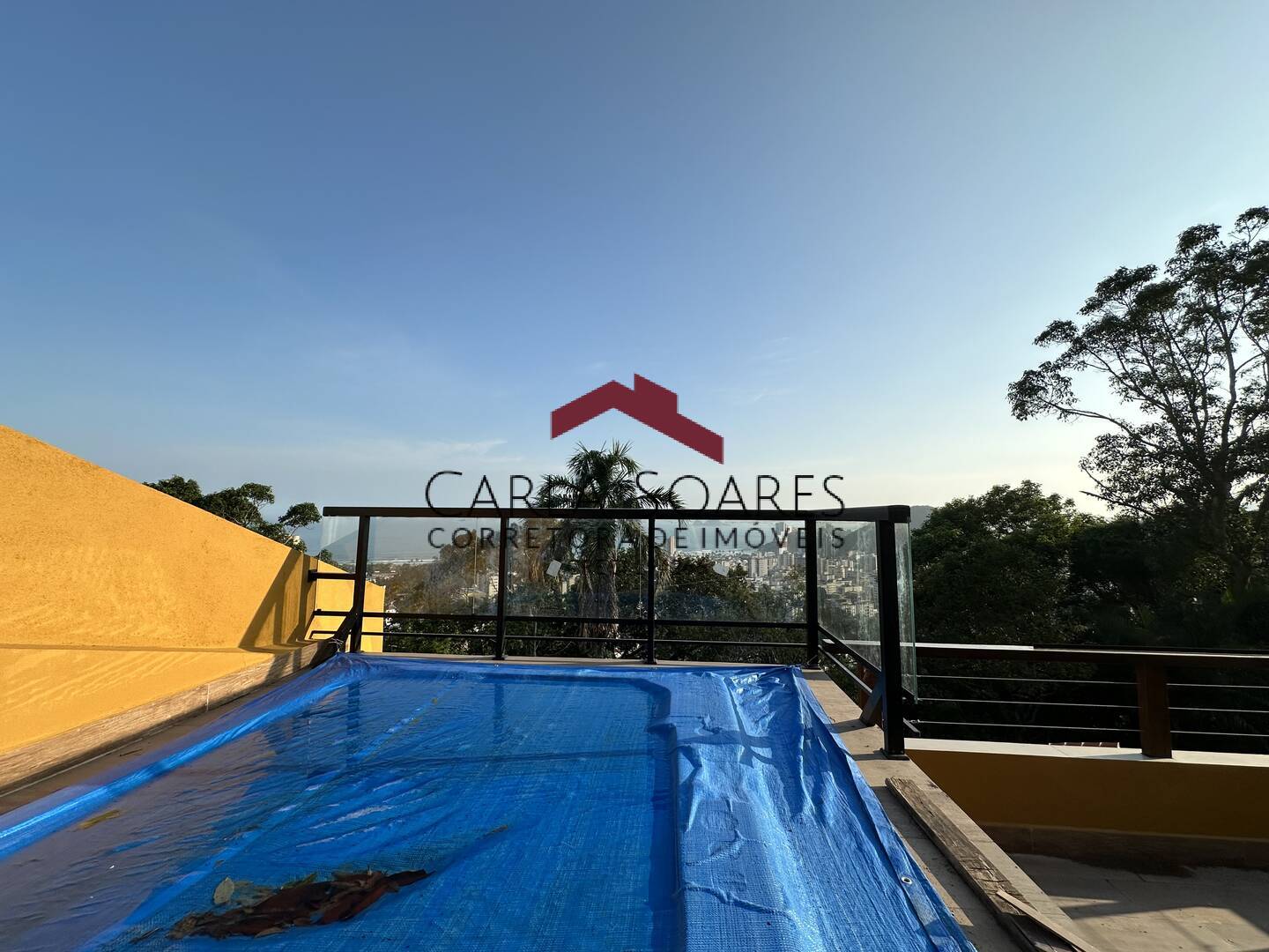 Casa para alugar com 4 quartos, 650m² - Foto 15