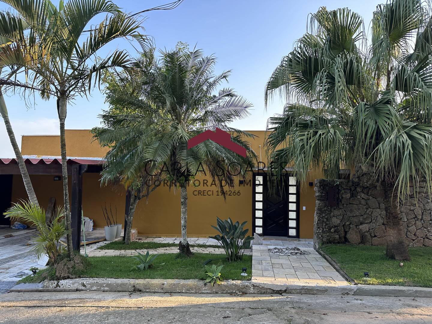 Casa para alugar com 4 quartos, 650m² - Foto 52