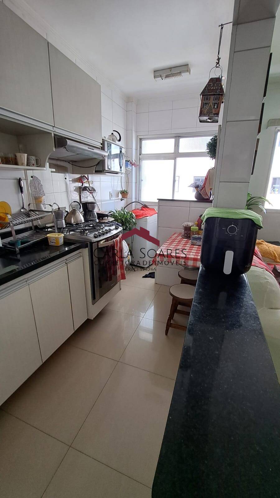 Apartamento à venda com 2 quartos, 69m² - Foto 2