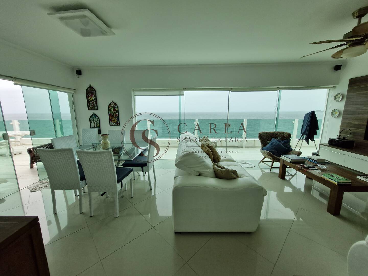 COBERTURA COM VISTA PANORÂMICA  PITANGUEIRAS GUARUJÁ SP