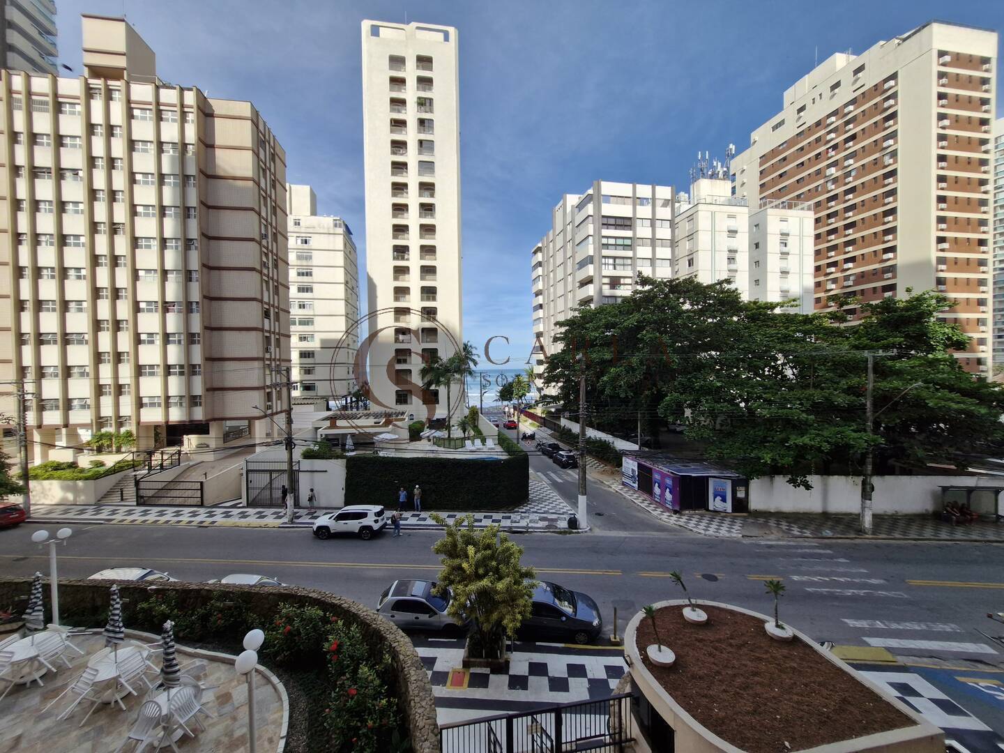 APARTAMENTO  PORTUNIDADE A VENDA ASTÚRIAS COM LAZER E VARANDA - GUARUJÁ SP