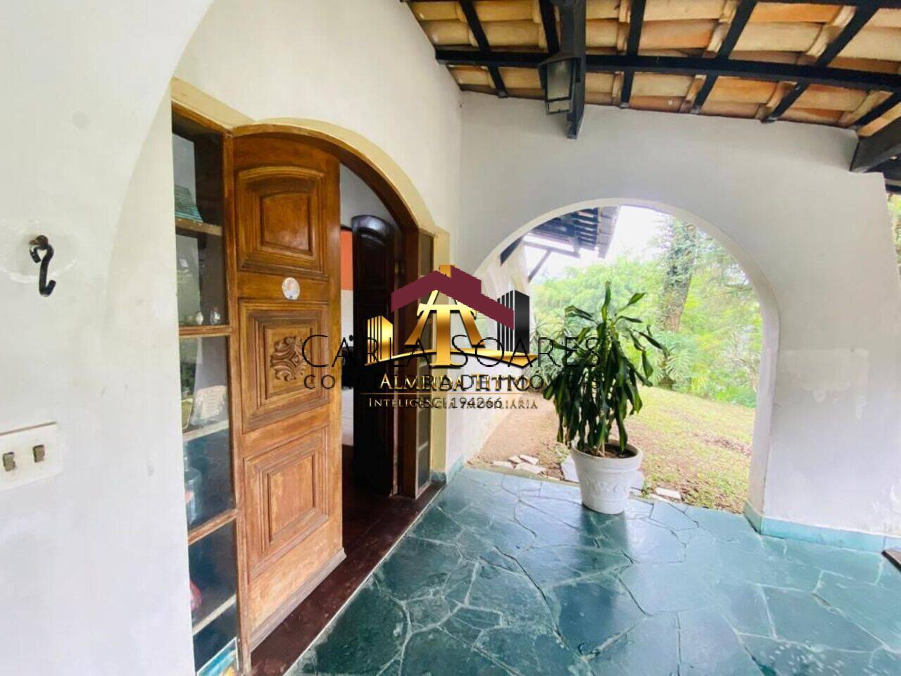 Casa à venda com 3 quartos, 350m² - Foto 5