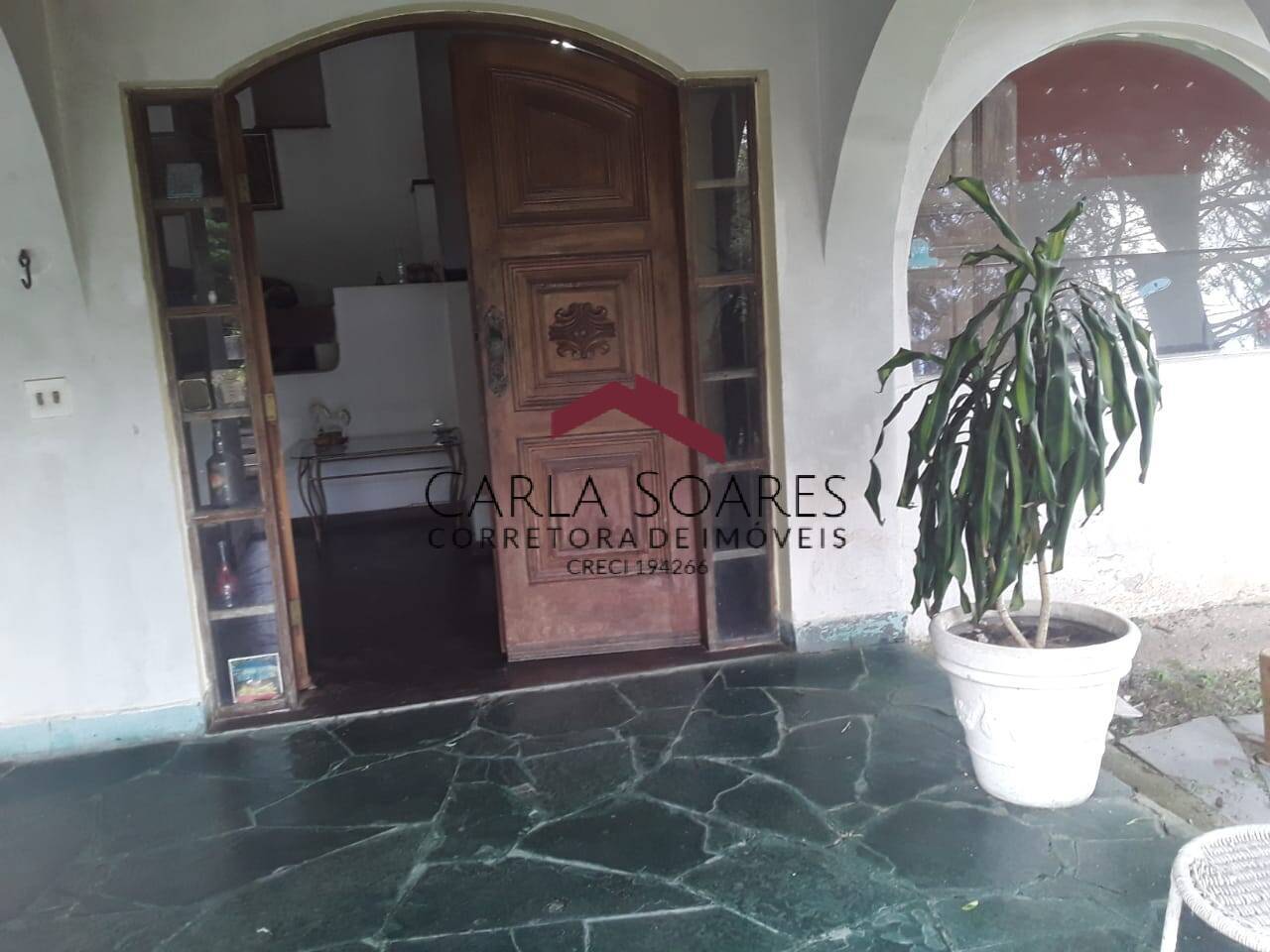 Casa à venda com 3 quartos, 350m² - Foto 6