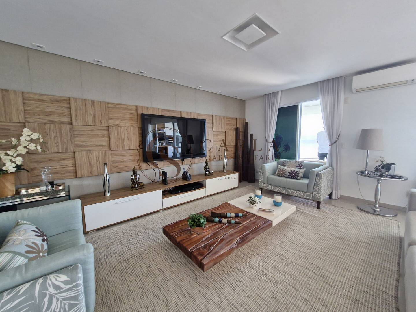 APARTAMENTO REFORMADO A VENDA/LOC ANUAL ENSEADA GUARUJÁ SP