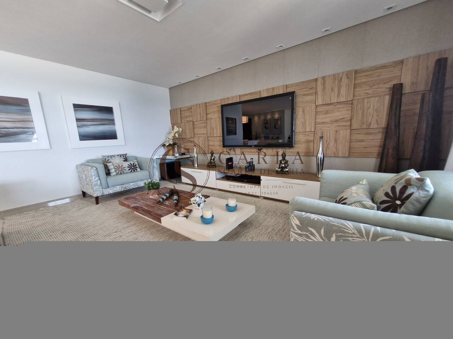 APARTAMENTO REFORMADO A VENDA/LOC ANUAL ENSEADA GUARUJÁ SP
