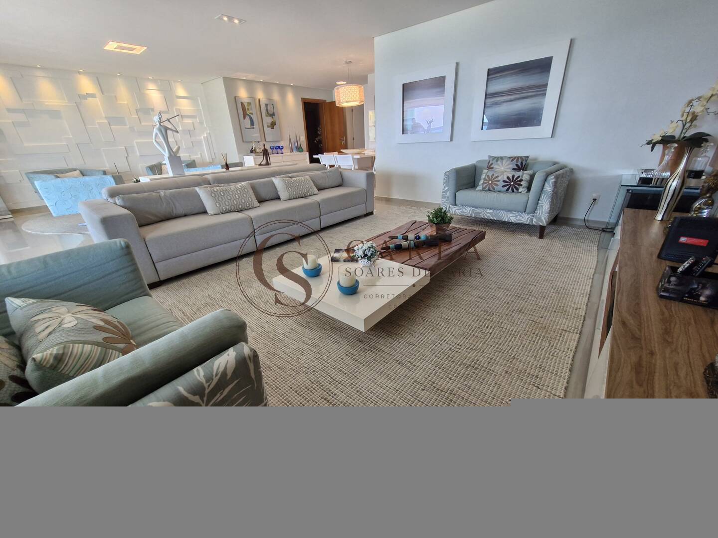 APARTAMENTO REFORMADO A VENDA/LOC ANUAL ENSEADA GUARUJÁ SP
