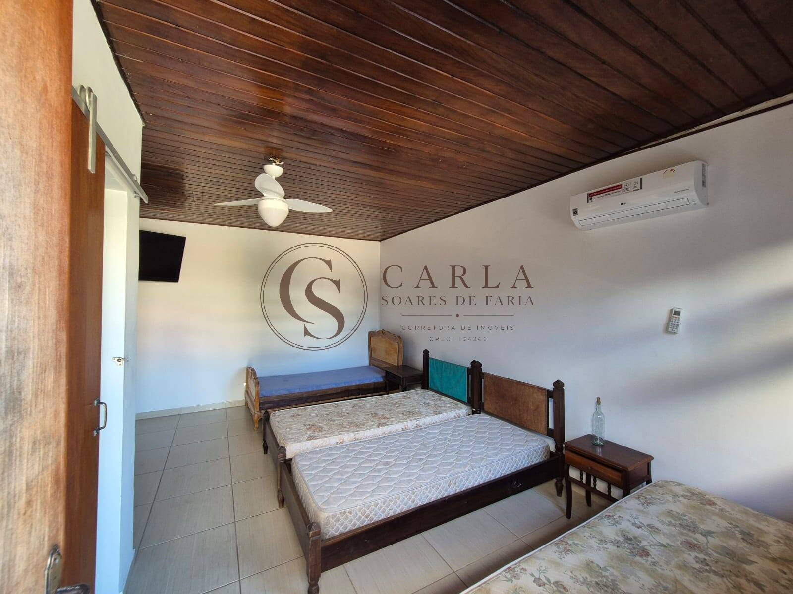 CASA/ POUSADA A VENDA  100 metros PRAIA ENSEADA GUARUJÁ SP