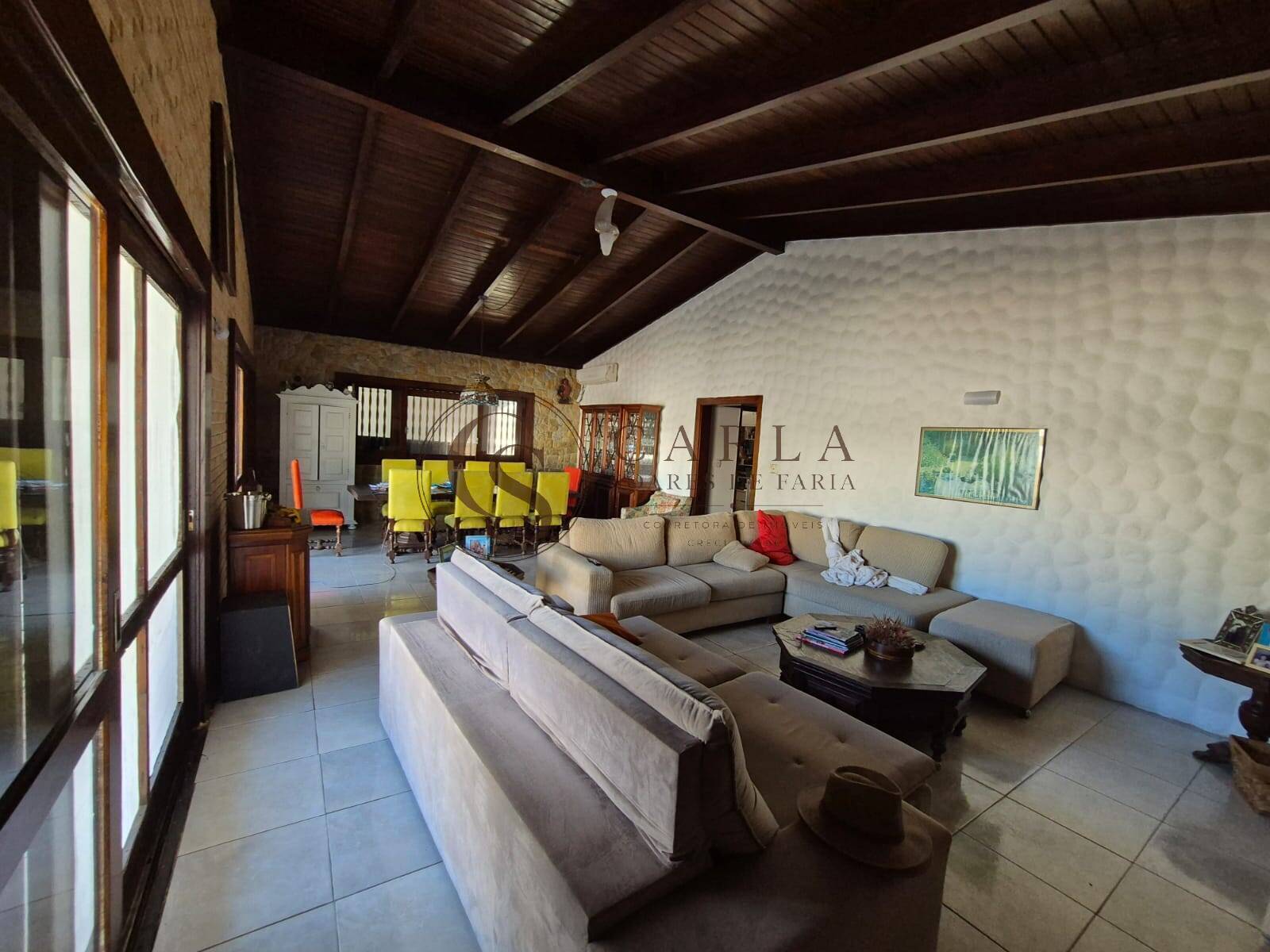 CASA/ POUSADA A VENDA  100 metros PRAIA ENSEADA GUARUJÁ SP