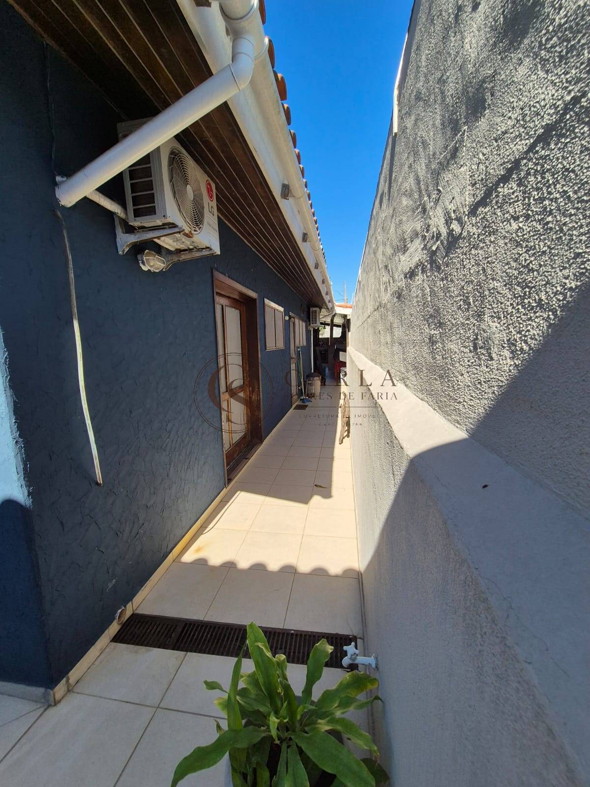 CASA/ POUSADA A VENDA  100 metros PRAIA ENSEADA GUARUJÁ SP