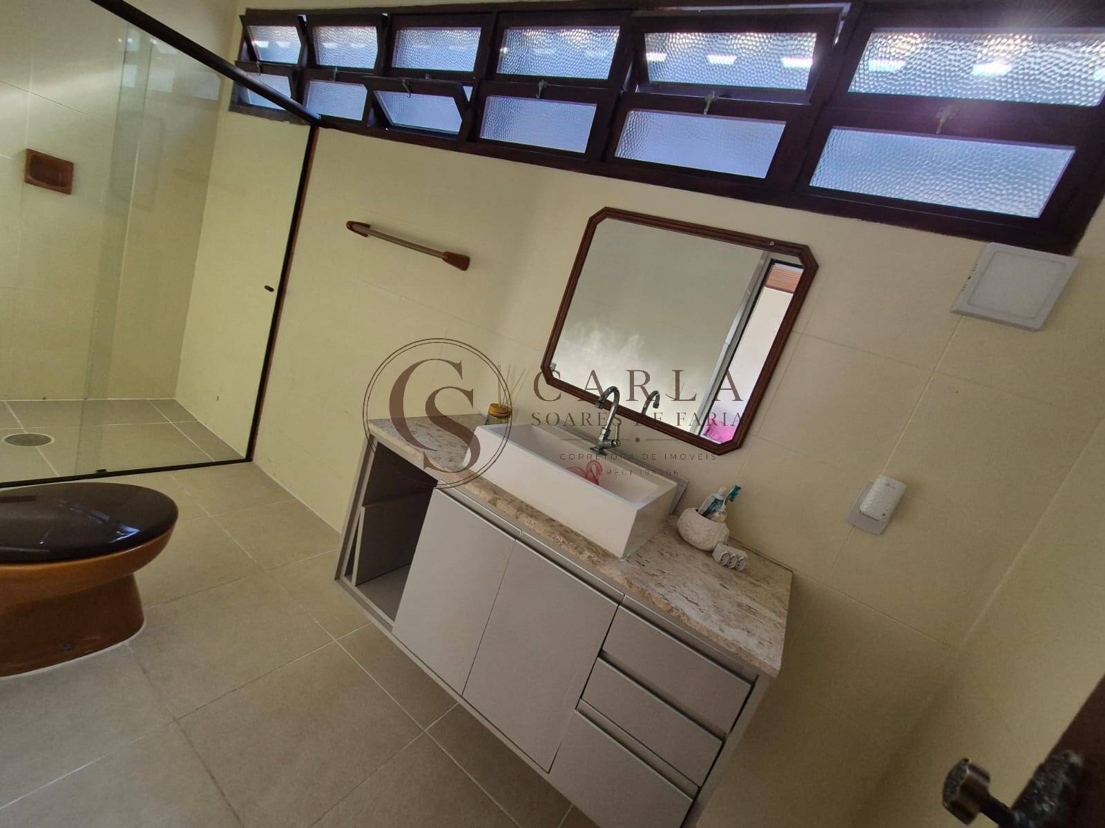 CASA/ POUSADA A VENDA  100 metros PRAIA ENSEADA GUARUJÁ SP