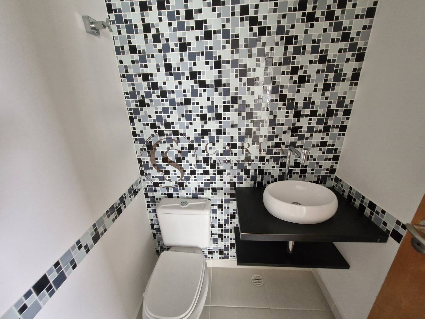 APARTAMENTO COM VARANDA GOURMET E VISTA PARA MAR  ASTURIAS GUARUJÁ SP