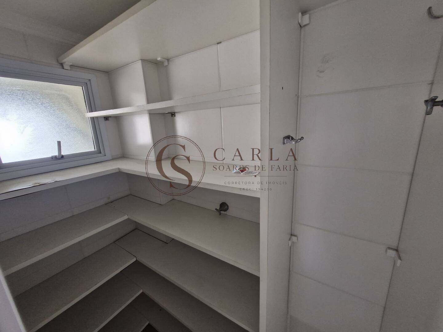 APARTAMENTO COM VARANDA GOURMET E VISTA PARA MAR  ASTURIAS GUARUJÁ SP
