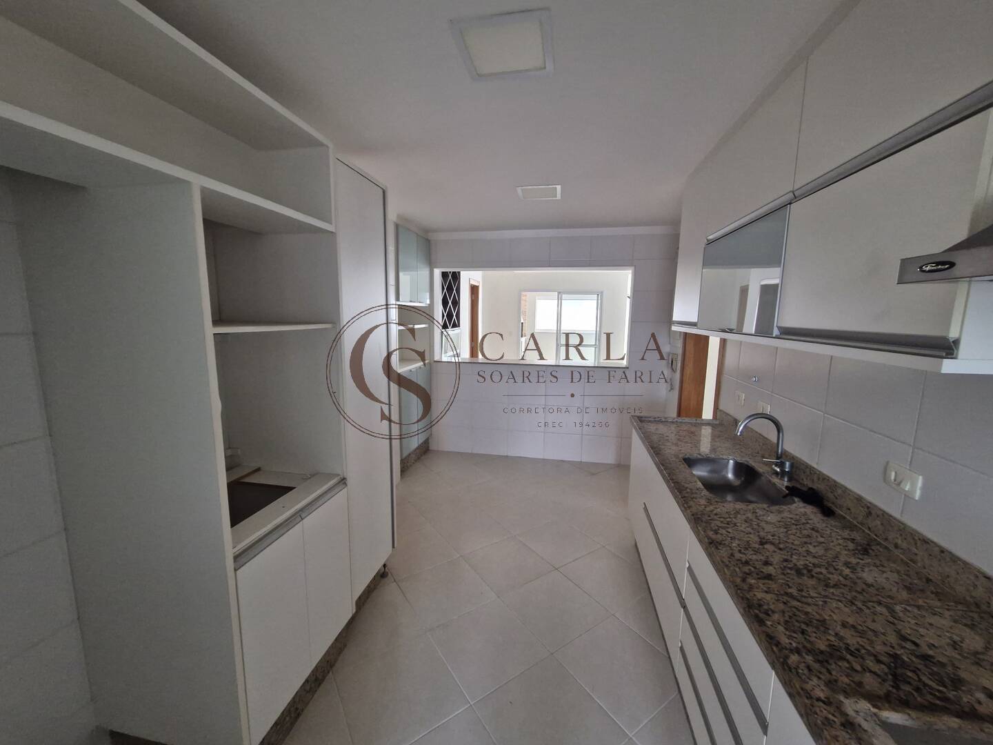 APARTAMENTO COM VARANDA GOURMET E VISTA PARA MAR  ASTURIAS GUARUJÁ SP