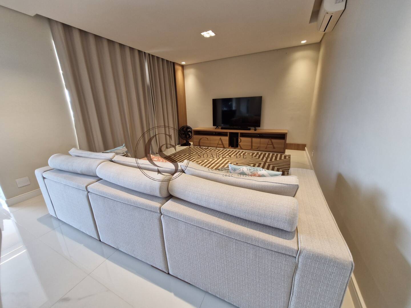 LINDO APARTAMENTO REFORMADO COND VERDE MAR ENSEADA GUARUJÁ SP