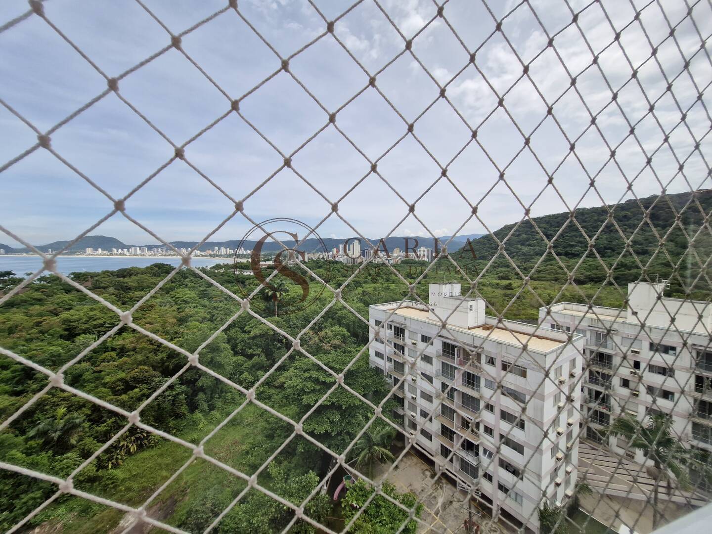 LINDO APARTAMENTO REFORMADO COND VERDE MAR ENSEADA GUARUJÁ SP