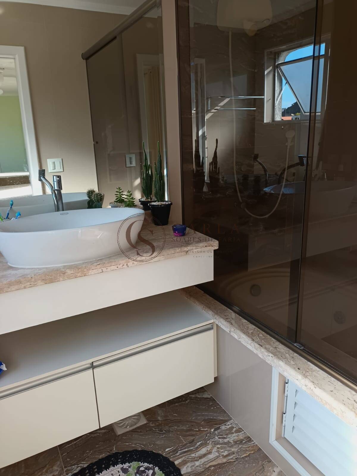 Apartamento a venda Vila Julia, Enseada Guarujá SP