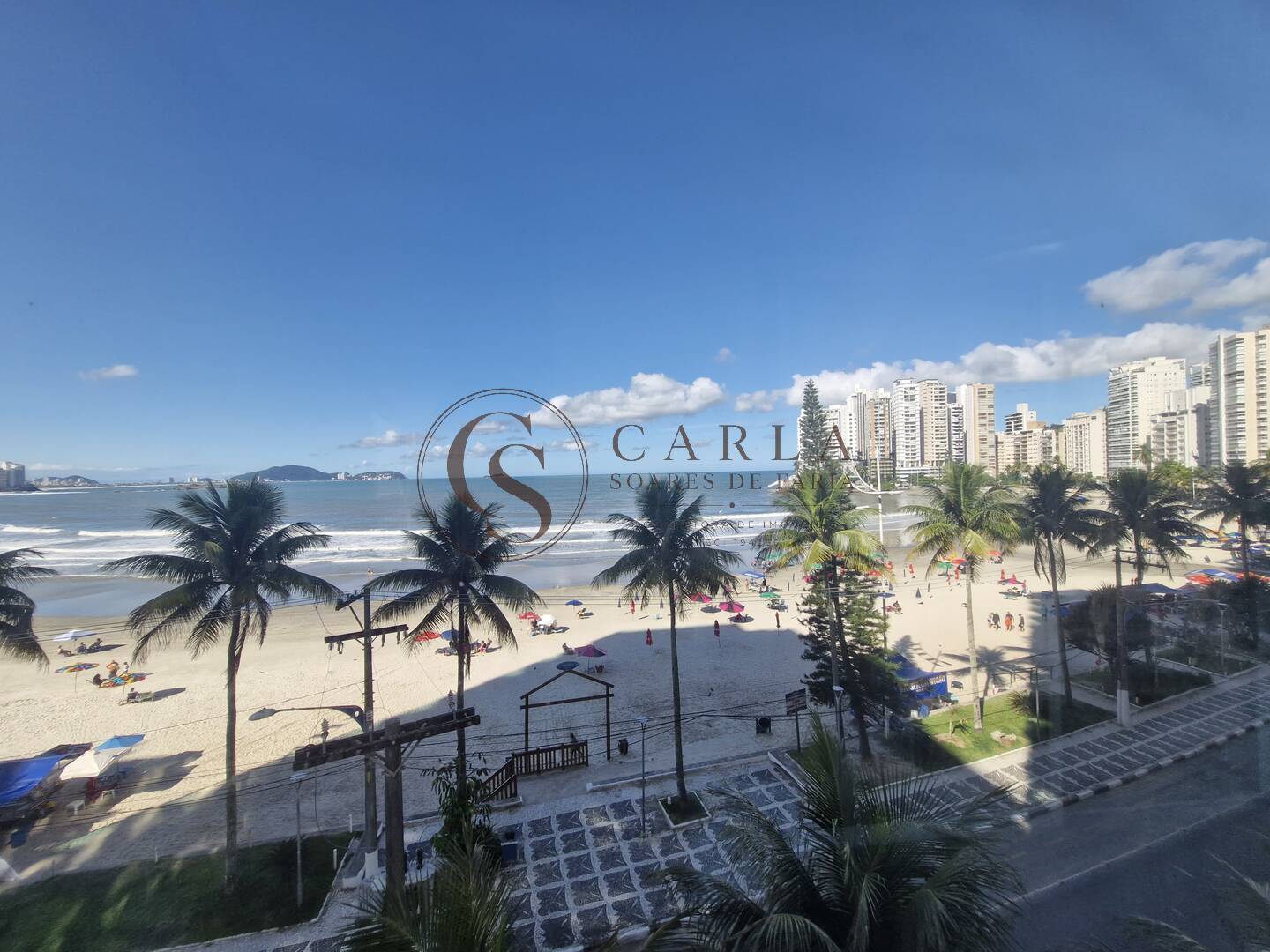 Lindo Apartamento Reformado Frente Mar com Lazer Completo con Oceano
