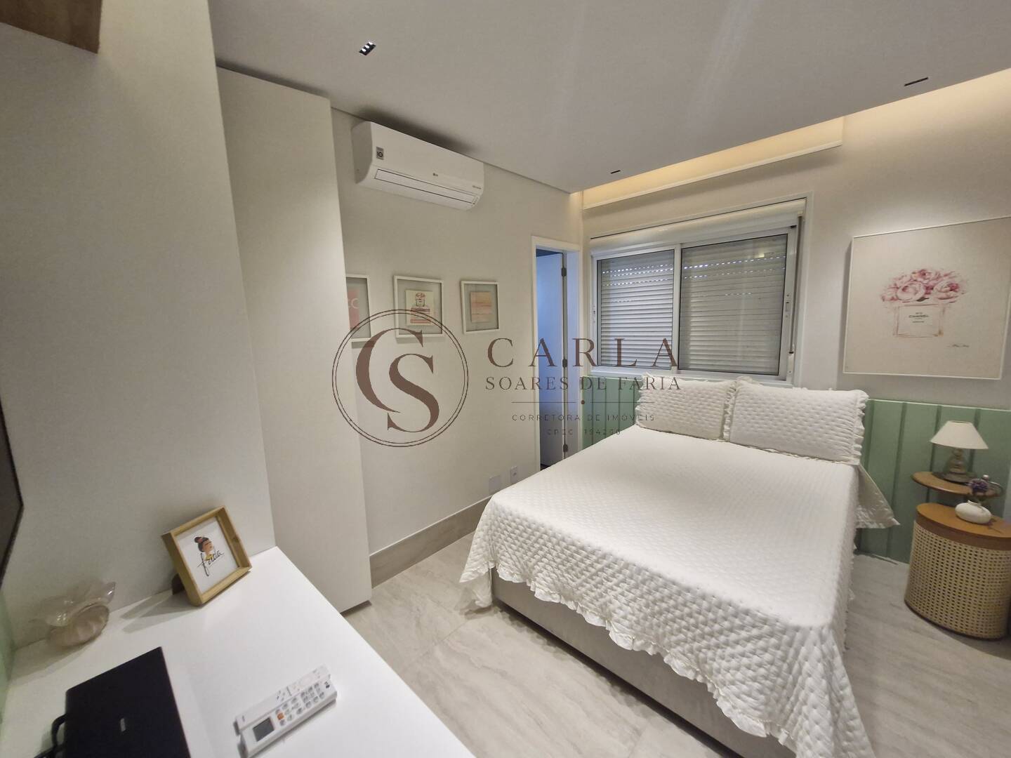 Lindo Apartamento Reformado Frente Mar com Lazer Completo con Oceano