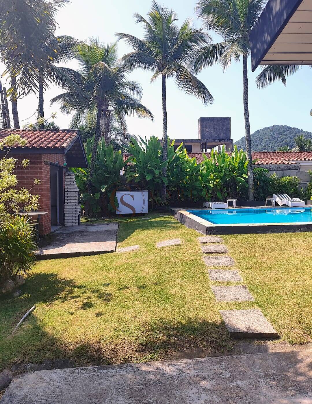 Casa, 6 quartos, 300 m² - Foto 2
