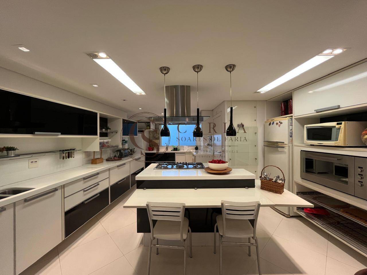 Cobertura, 4 quartos, 357 m² - Foto 17