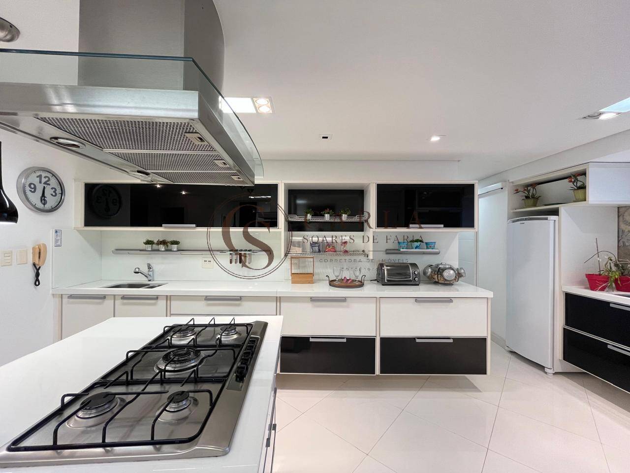 Cobertura, 4 quartos, 357 m² - Foto 23
