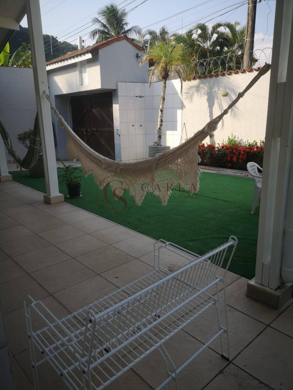 Ampla Casa  Térrea a venda  com Piscina – Jardim Guaiúba, Guarujá