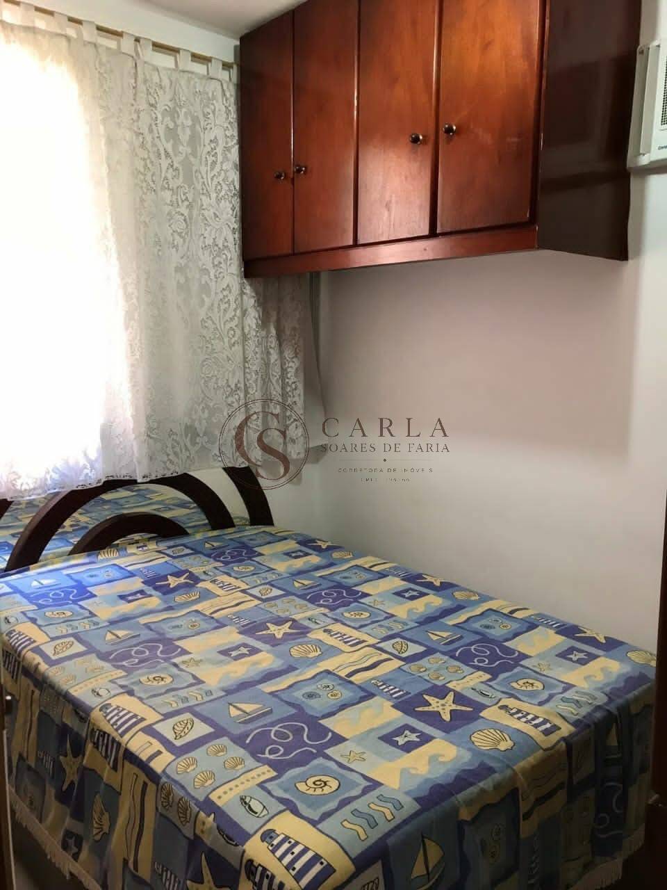 Apartamento com 2 dormitórios a 180 metros da Praia da enseada por 255 mil