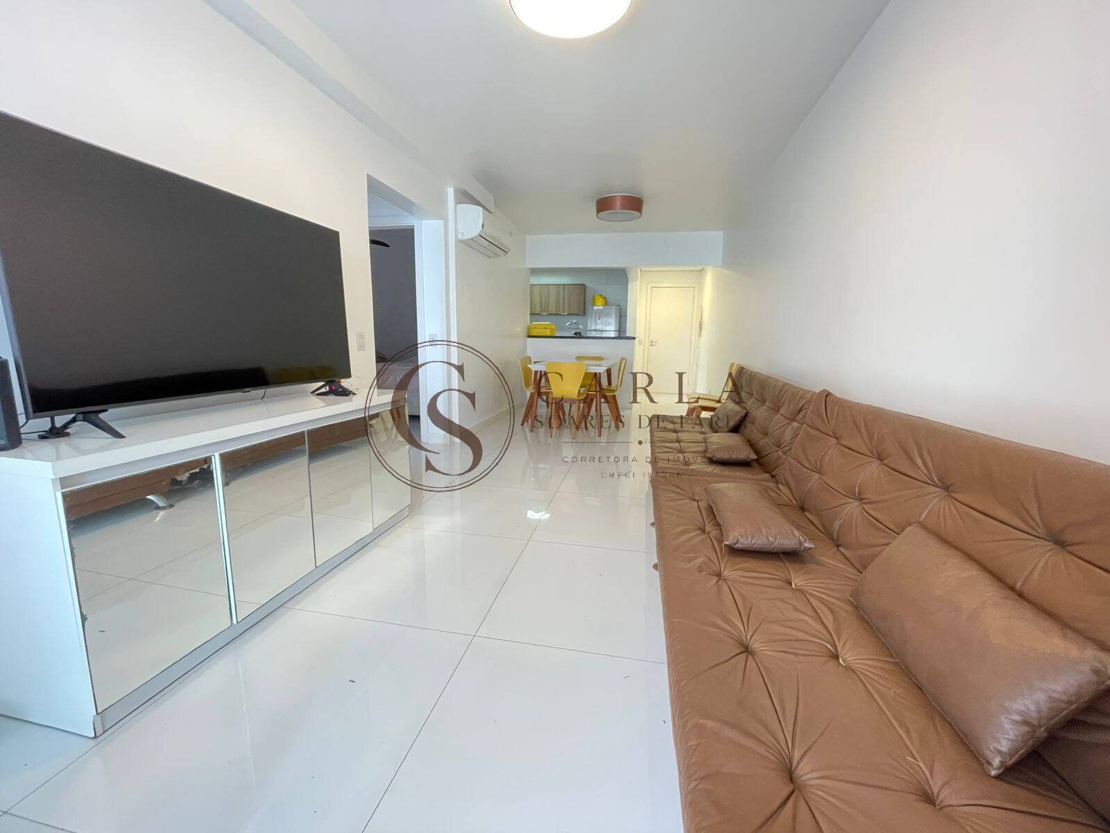 Apartamento com varanda gourmet a beira mar na Praia das Astúrias