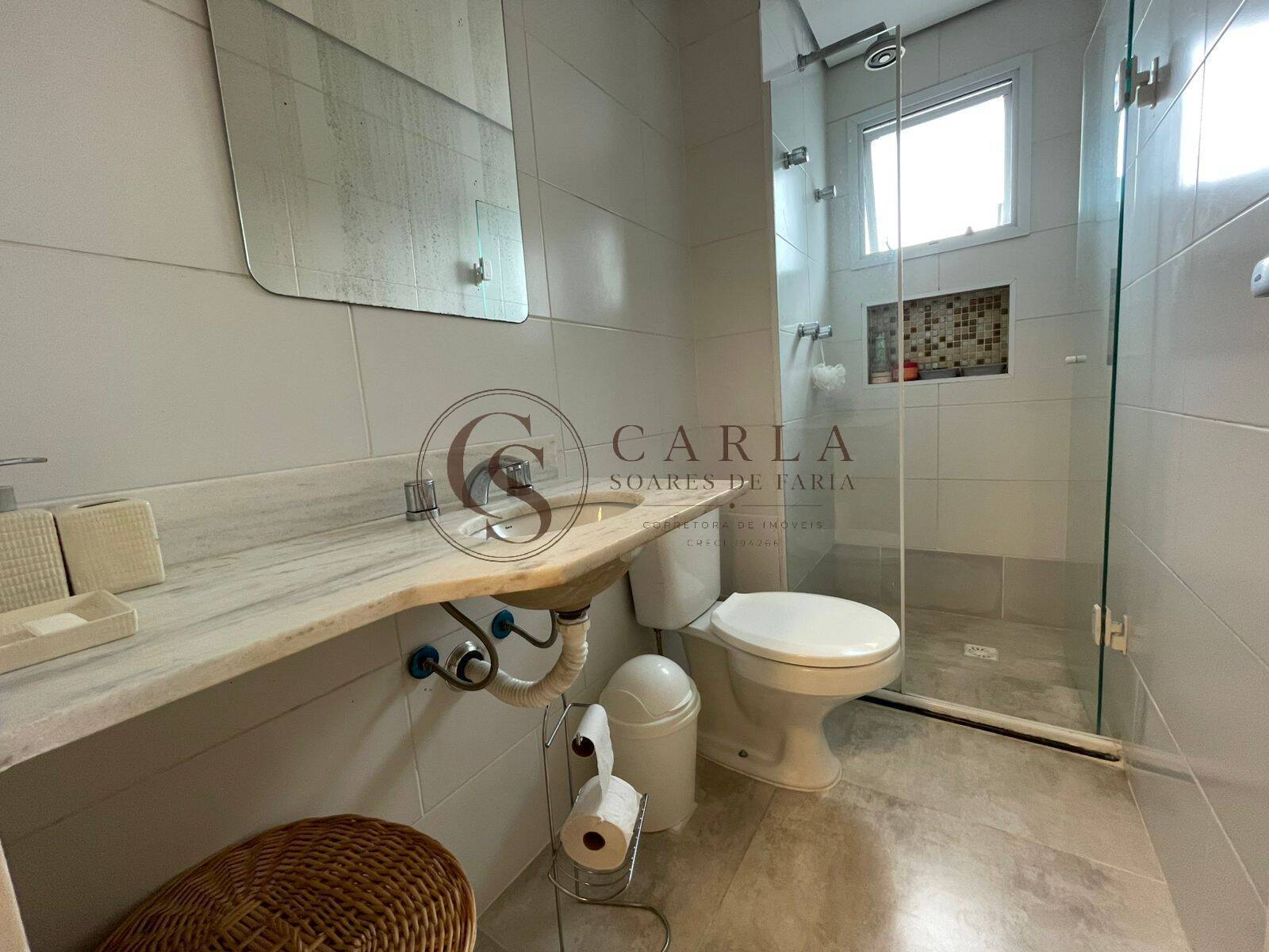 Apartamento com varanda gourmet a beira mar na Praia das Astúrias