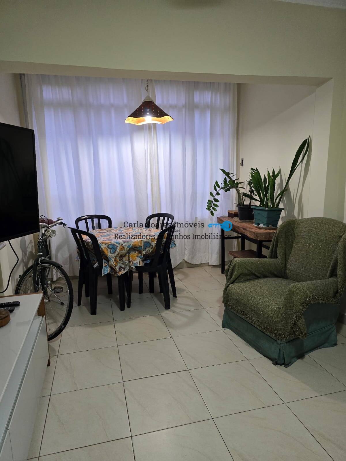 Apartamento à venda com 2 quartos, 80m² - Foto 3