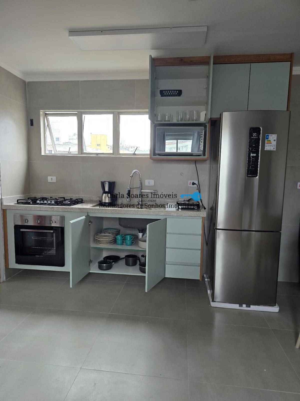 Cobertura à venda com 2 quartos, 90m² - Foto 3