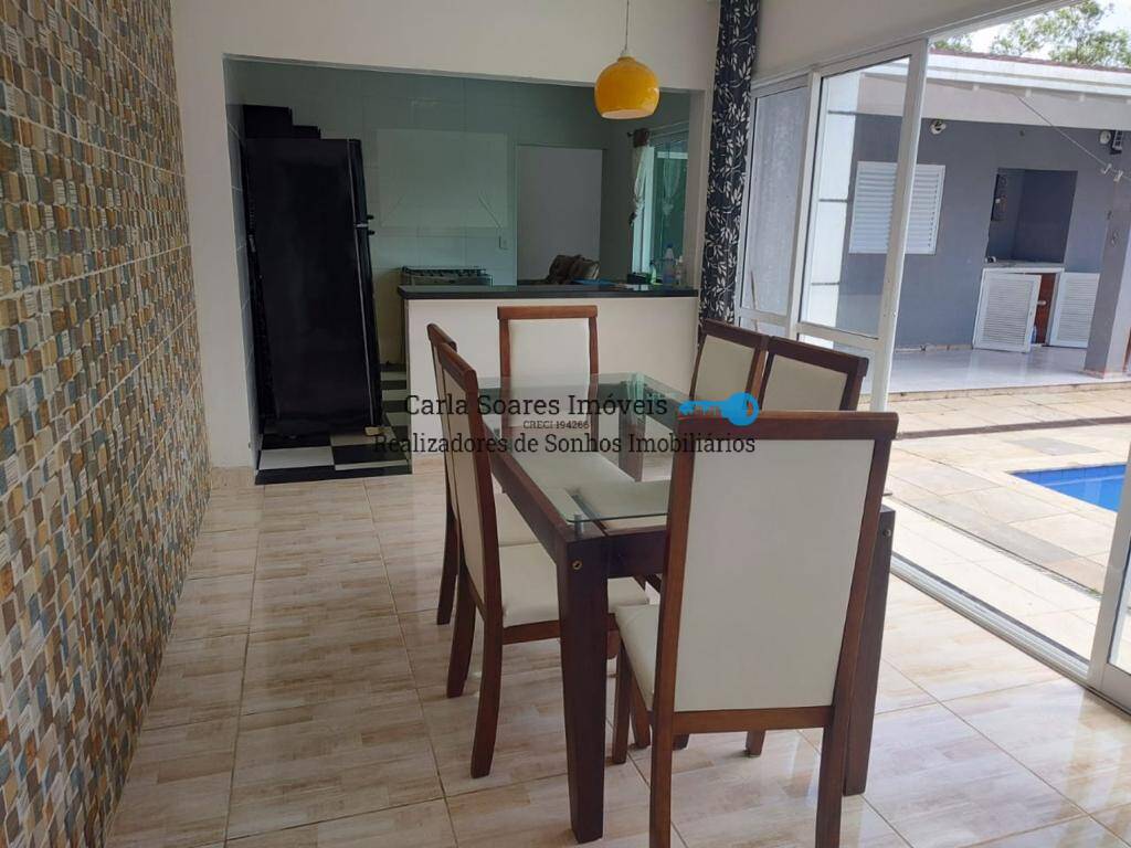 Casa, 3 quartos, 190 m² - Foto 2