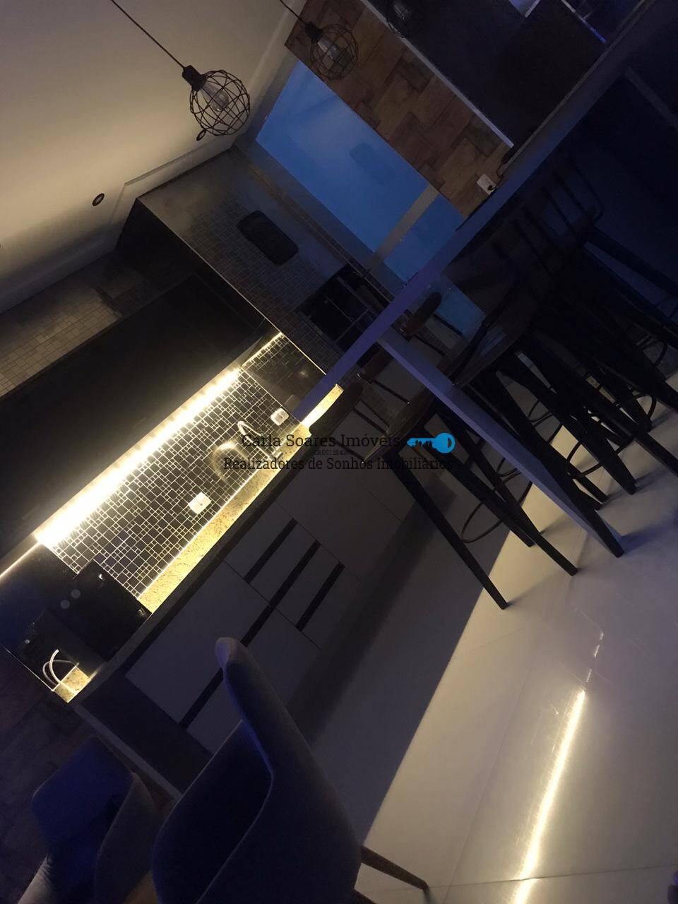 Cobertura à venda com 2 quartos, 180m² - Foto 12