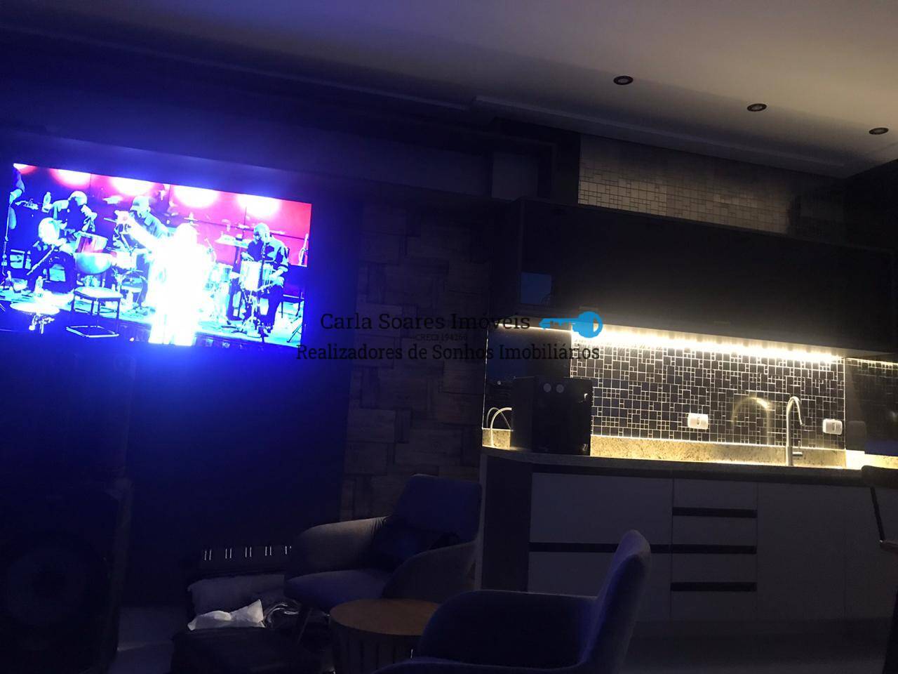 Cobertura à venda com 2 quartos, 180m² - Foto 13
