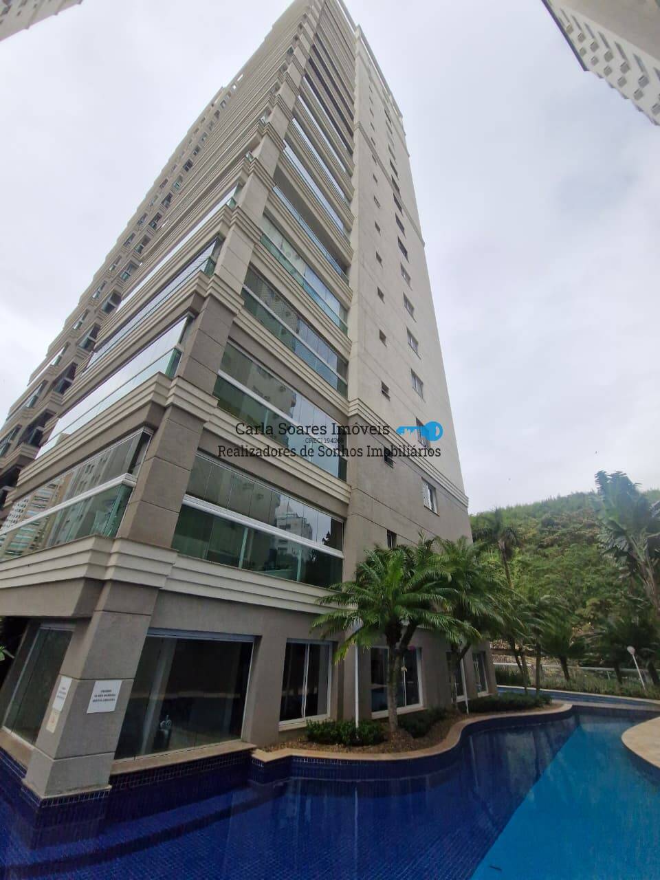 Apartamento à venda e aluguel com 3 quartos, 137m² - Foto 3