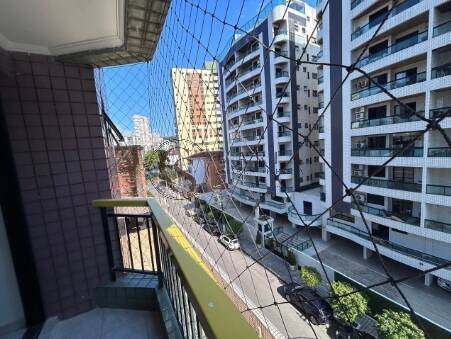*Apartamento à Venda no Canto do Forte – Praia Grande/SP*  
 *Conforto.