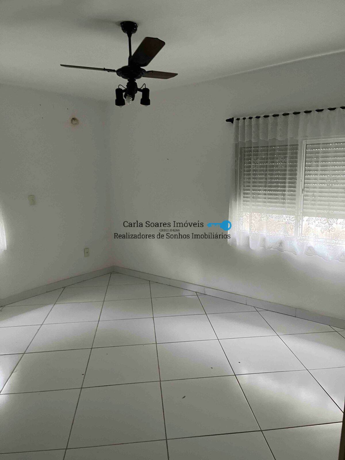 Casa, 4 quartos, 240 m² - Foto 12