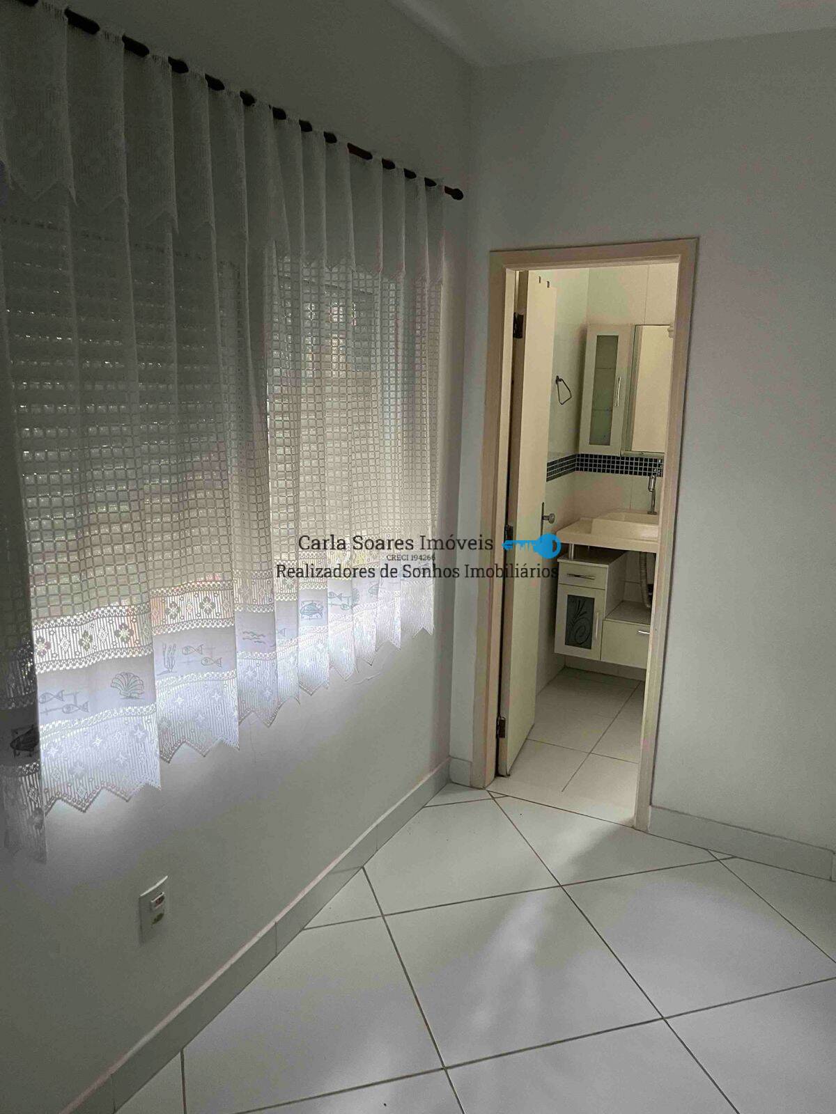 Casa, 4 quartos, 240 m² - Foto 16