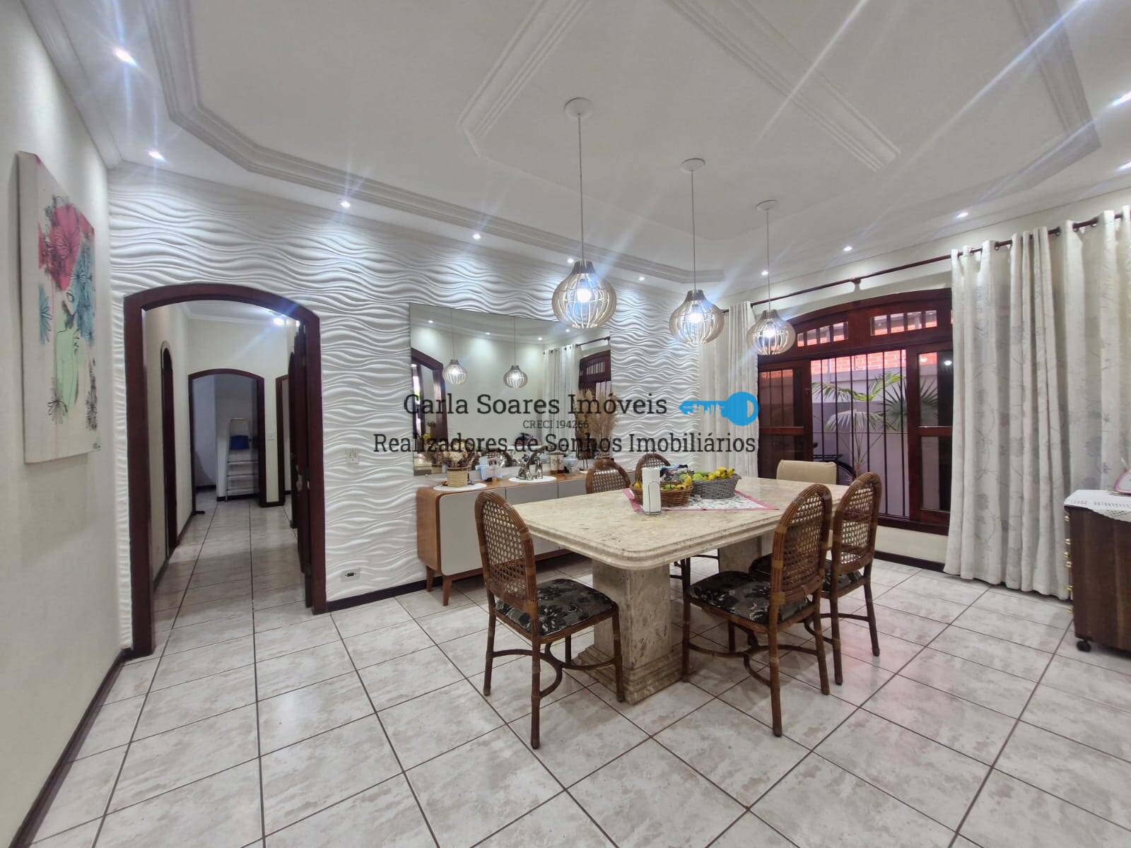 Casa, 4 quartos, 239 m² - Foto 3