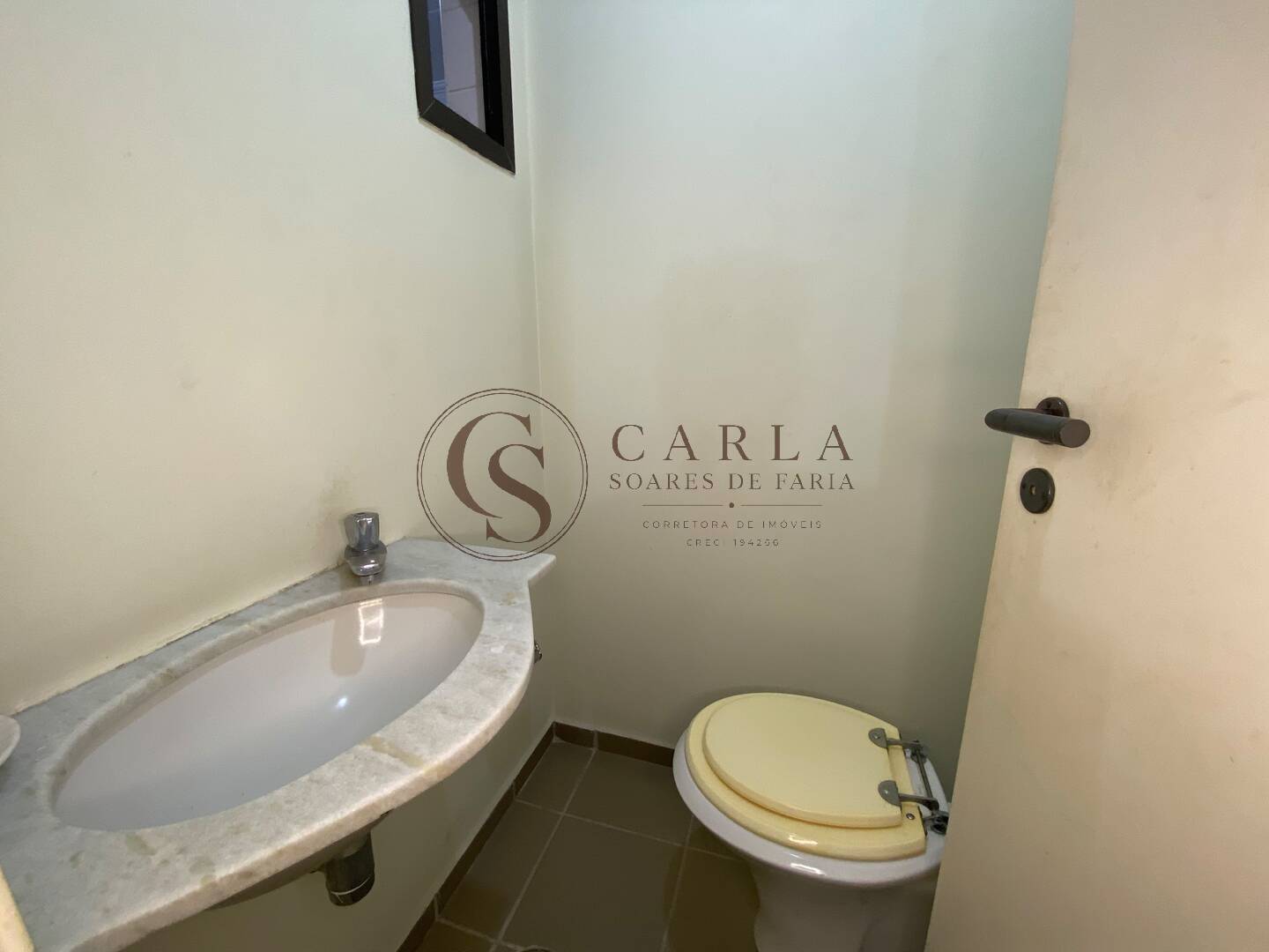 Apartamento na Enseada | 105 m² | R$ 550.000