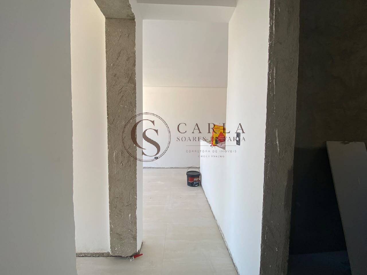 Imagine morar na Praia da Enseada, em um empreendimento moderno, exclusivo