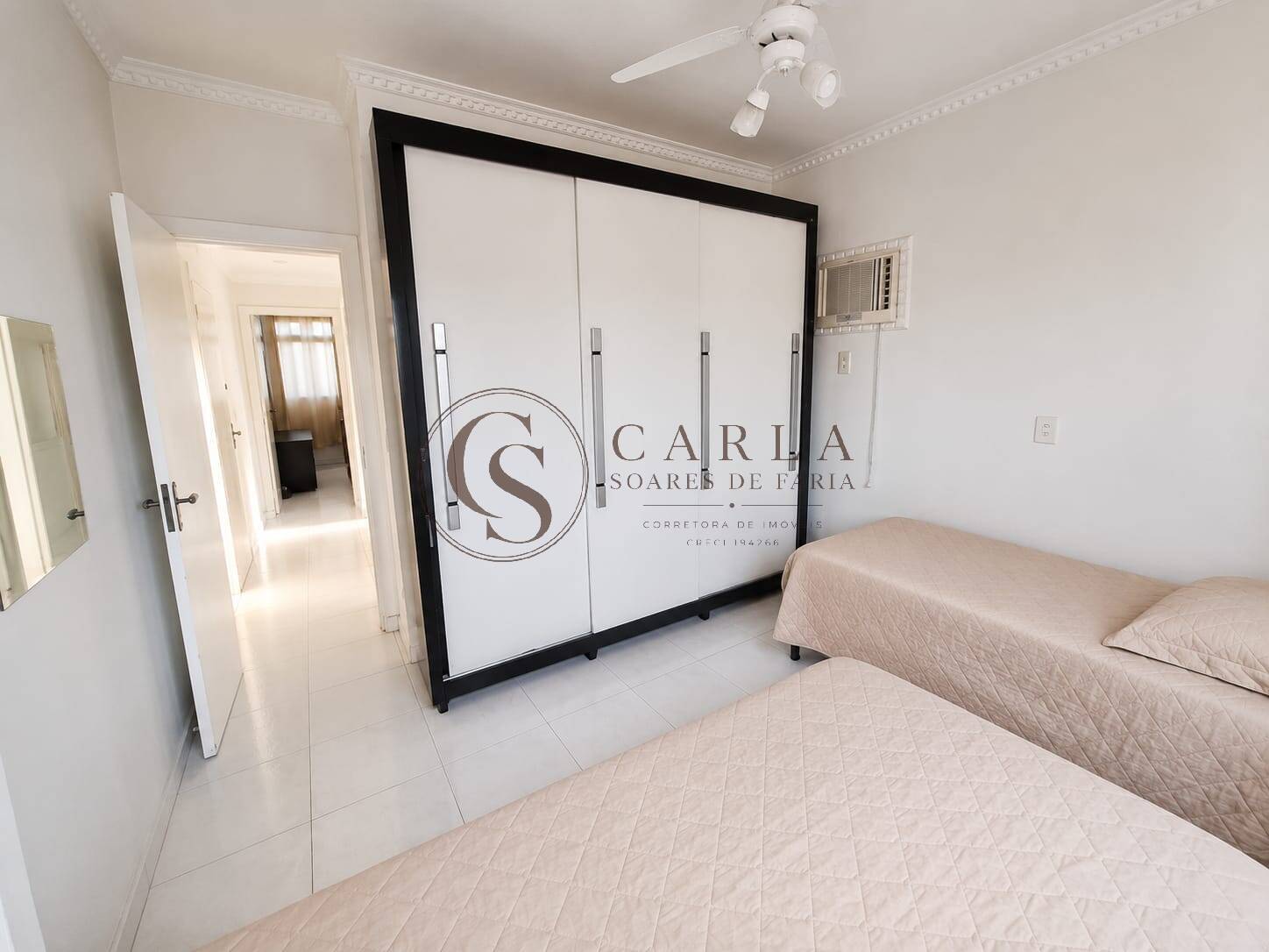 Cobertura Duplex Mobiliada– Praia do Tombo, Guarujá (Locação Anual)